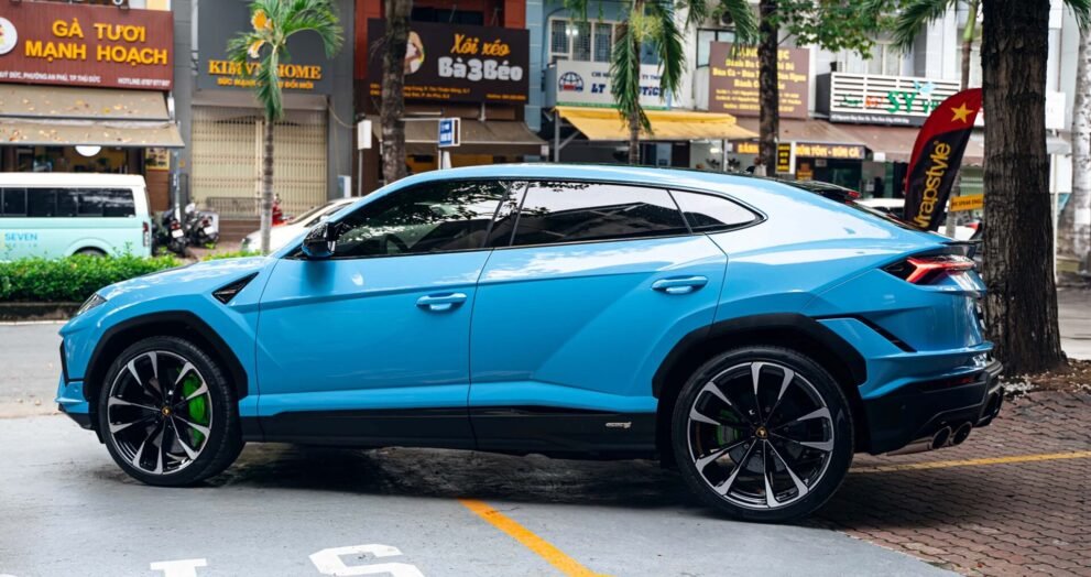 electric blue cars