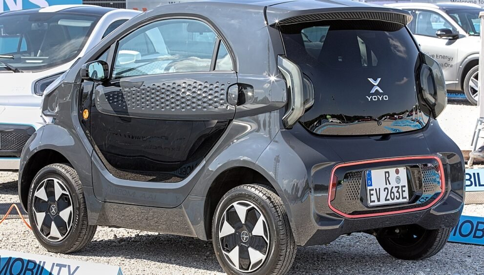 where can i charge a yoyo electric car in bermuda