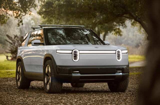 cev2 Electric Cars in North America for Sale: Where and How to Buy in 2025