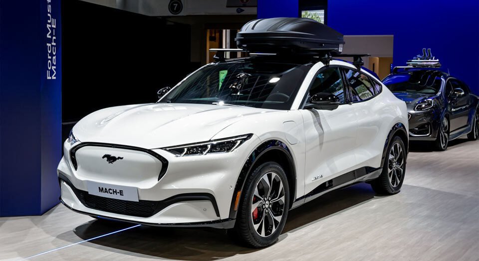 Best Electric Cars 2025: Top Picks for Range, Value, and Tech in North America