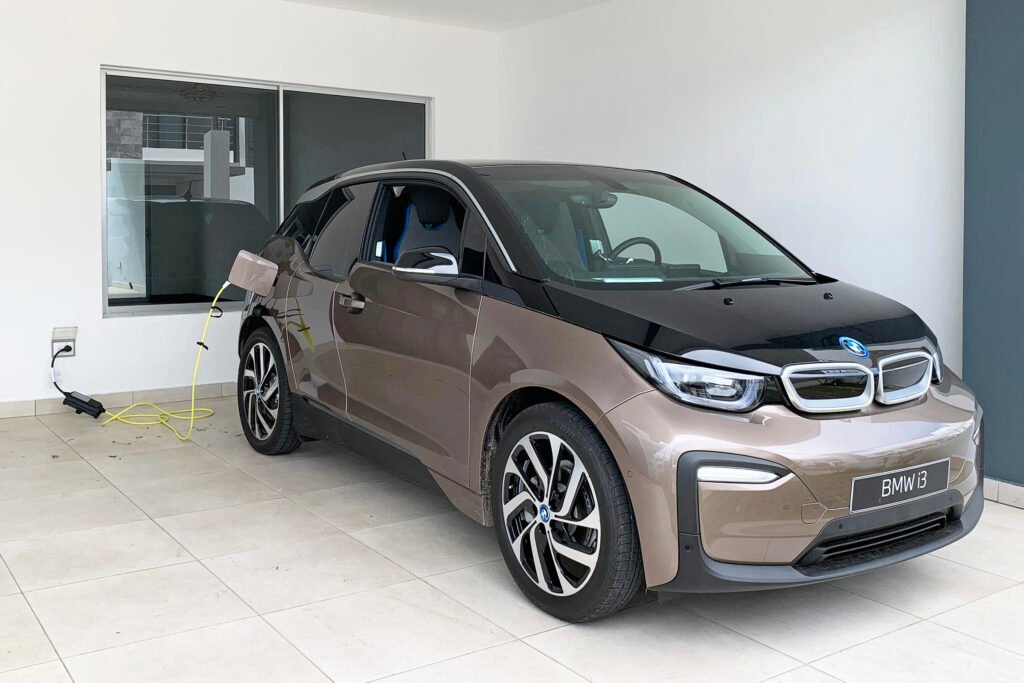 Electric Car Brands in North America: Complete Guide to Automakers Leading the EV Revolution (2025)