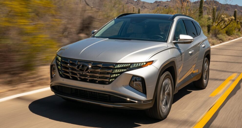 best hybrid SUVs under $35,000