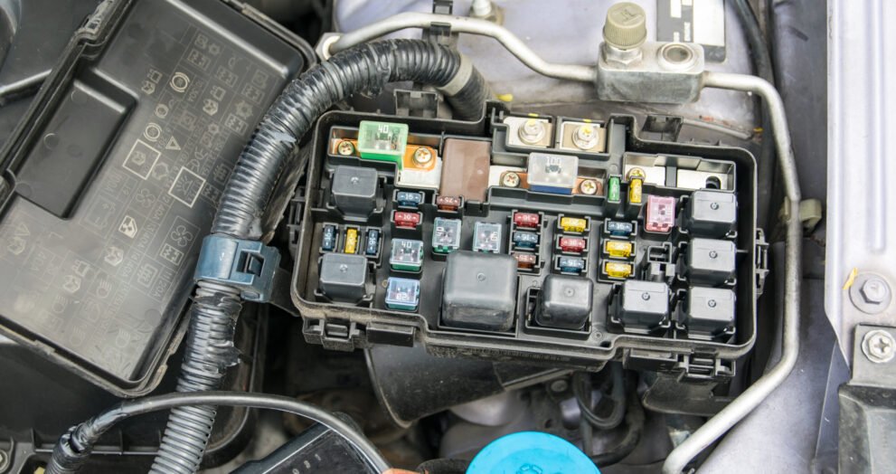 car electrical distribution block