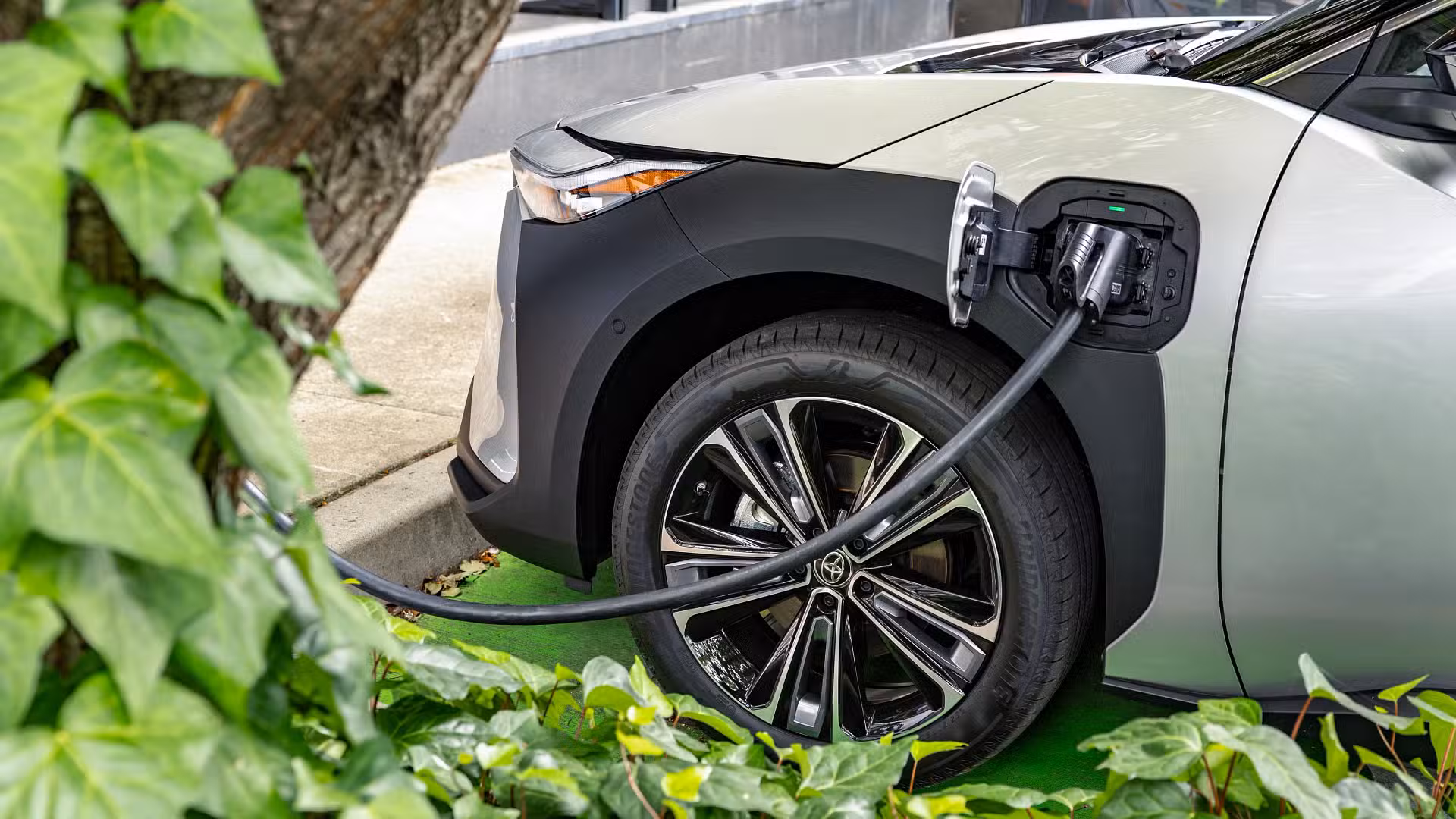 Used EV Buying Guide: How to Avoid Battery Scams