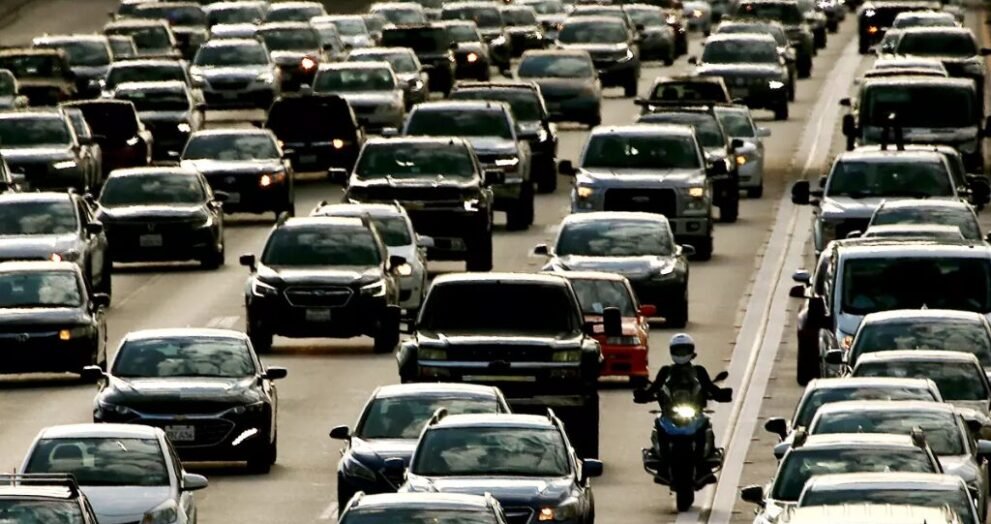 electric cars in traffic jams